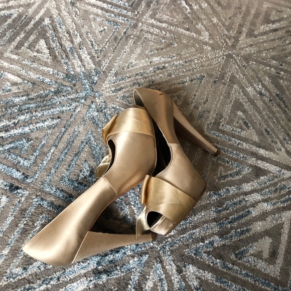 High heels - Picture 3 of 7